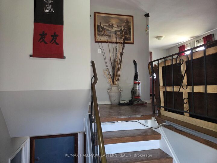 Property Photo: 618 Donegal Street ON K9H 4M5