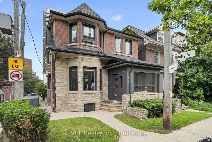380 Spadina Road — photo 1