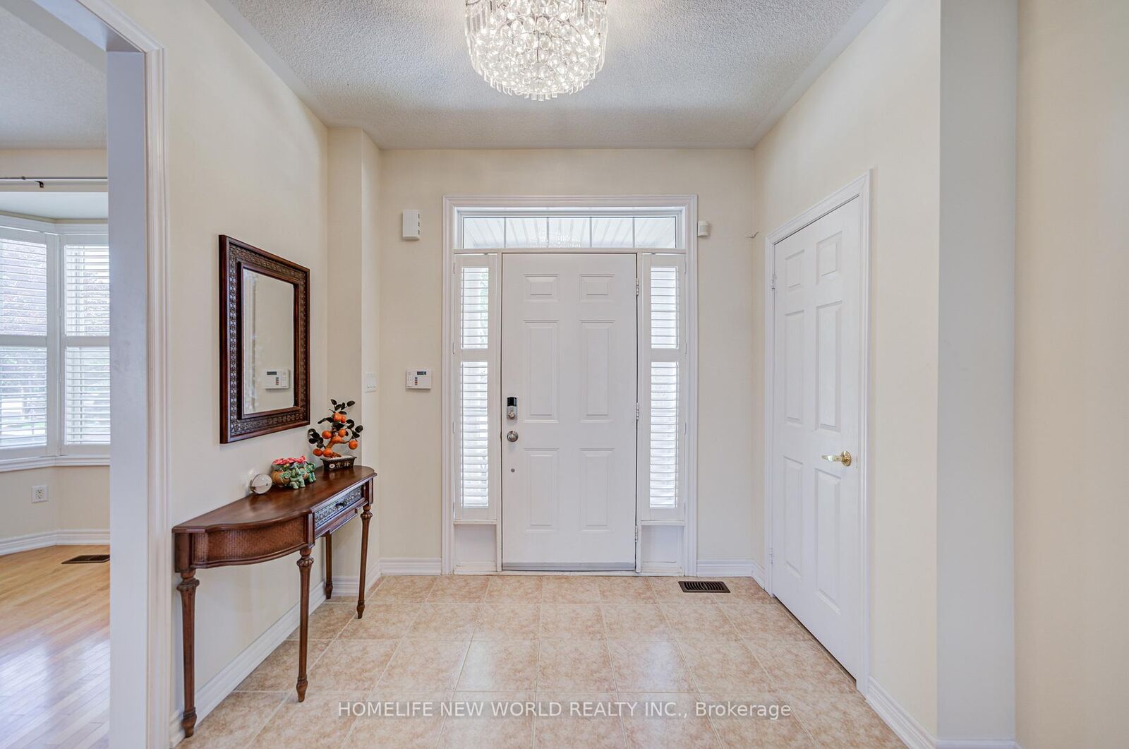 Property Photo: 5 Bonheur Road ON L6C 0A4