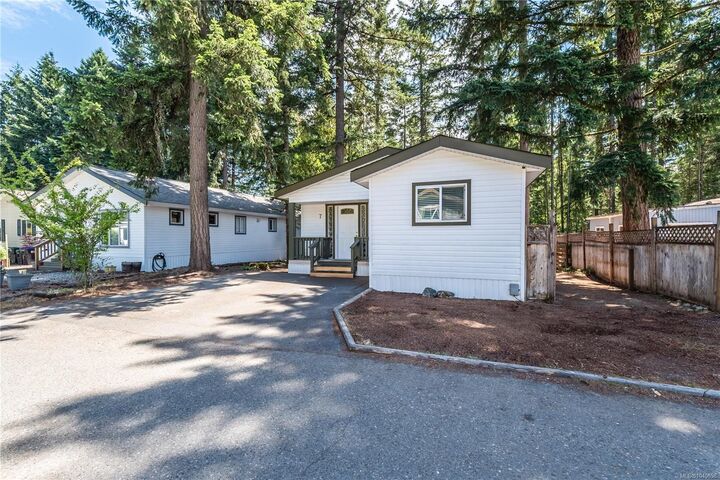 Property Photo:  1310 Spruston Rd #7  BC V9X 1R2 