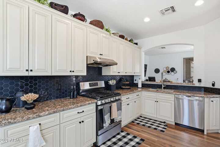 Property Photo:  3358 E Packard Drive  AZ 85298 