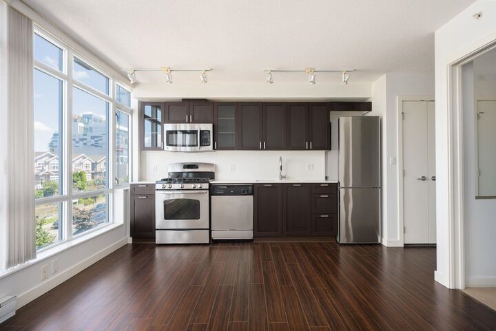 Property Photo:  4818 Eldorado Mews 308  BC V5R 0B3 