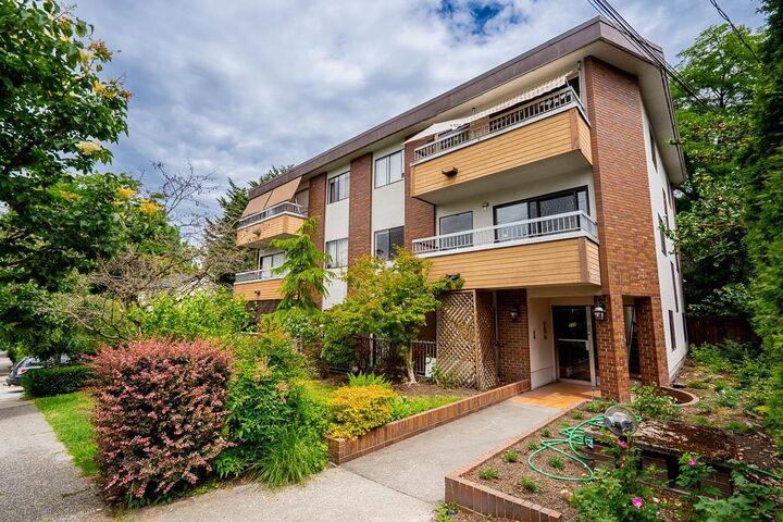 Property Photo: 138 Templeton Drive 302 BC V5L 4N3