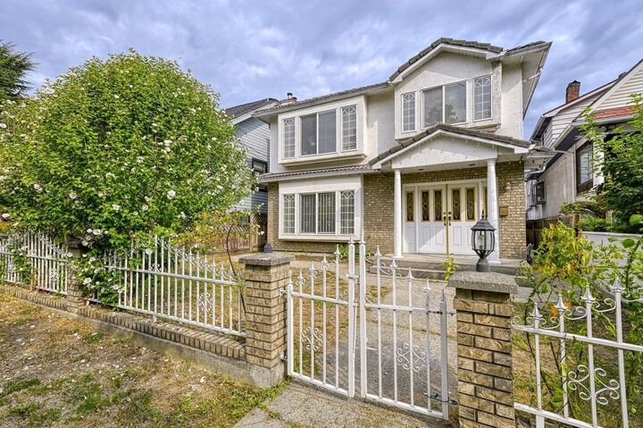3315 Charles Street — photo 1