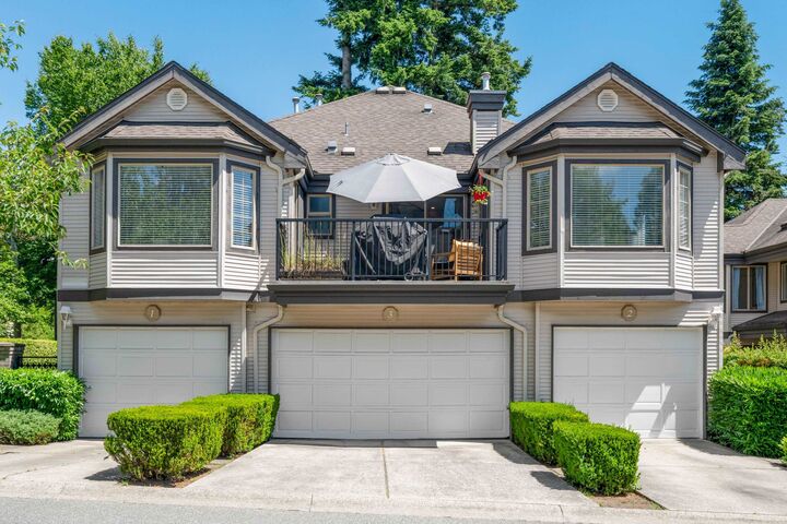 Property Photo:  15840 84 Avenue 2  BC V4N 0W4 