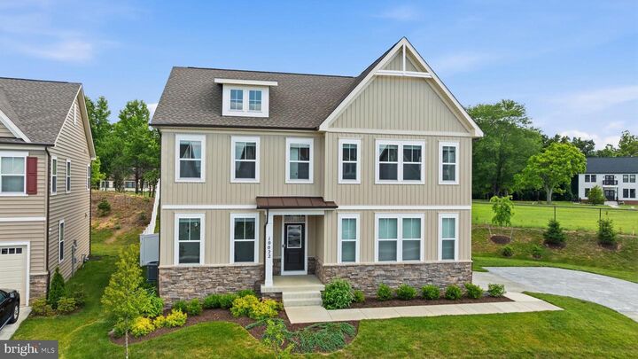 Property Photo:  10022 Selkie Lane  MD 20601 