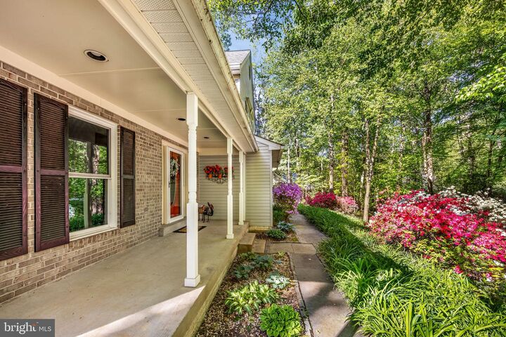 Property Photo: 13187 Trails End Court VA 20112