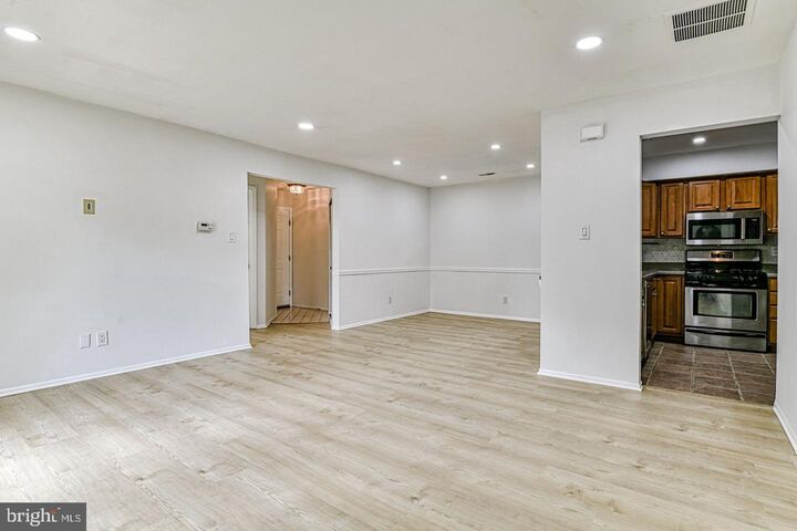 Property Photo: Harwood Court A NJ 08054