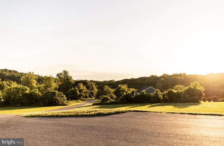 Property Photo: 410 Walnuttown Road PA 19522