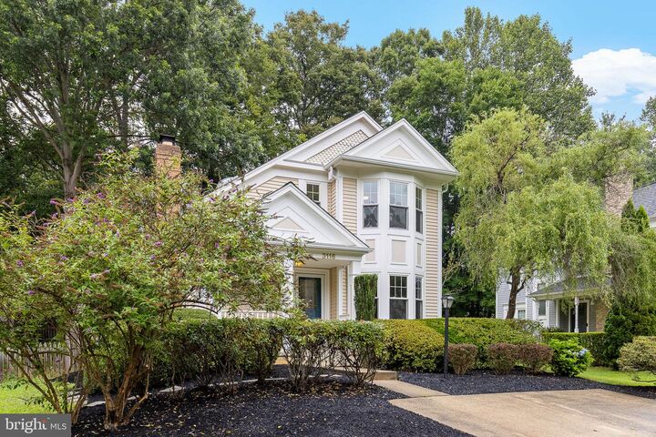 Property Photo: 3116 Fennegan Court VA 22192