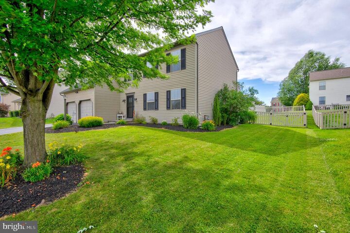 Property Photo:  3713 Kimberly Lane  PA 17315 