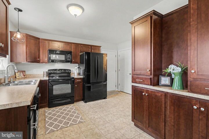 Property Photo: 439 Meeting House Spring Road PA 17013