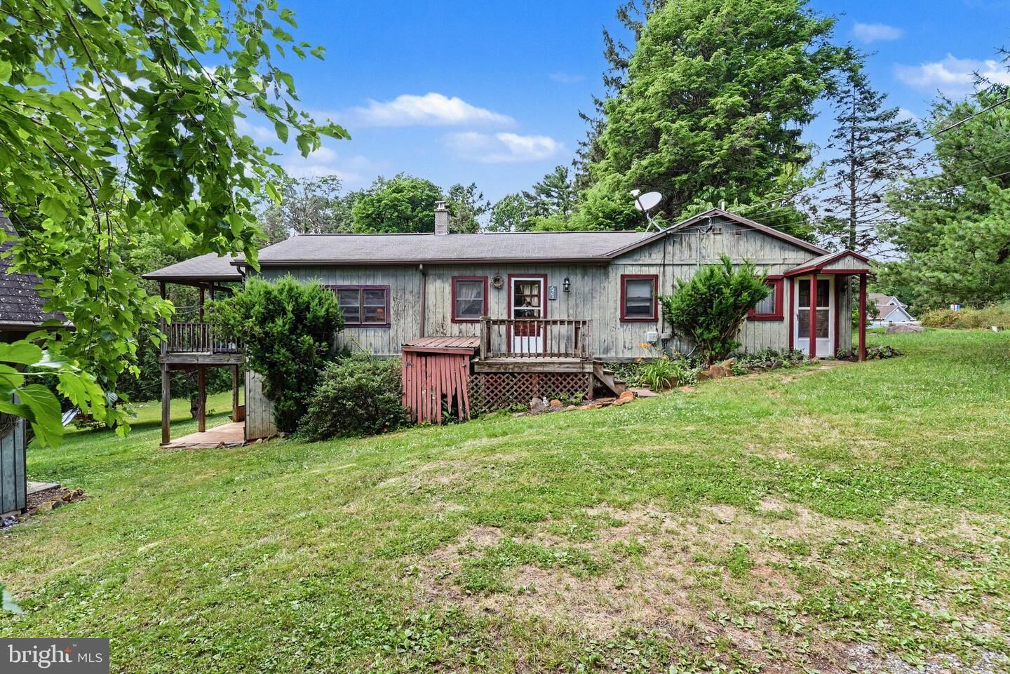 Property Photo:  623 Ridge Road  PA 17339 