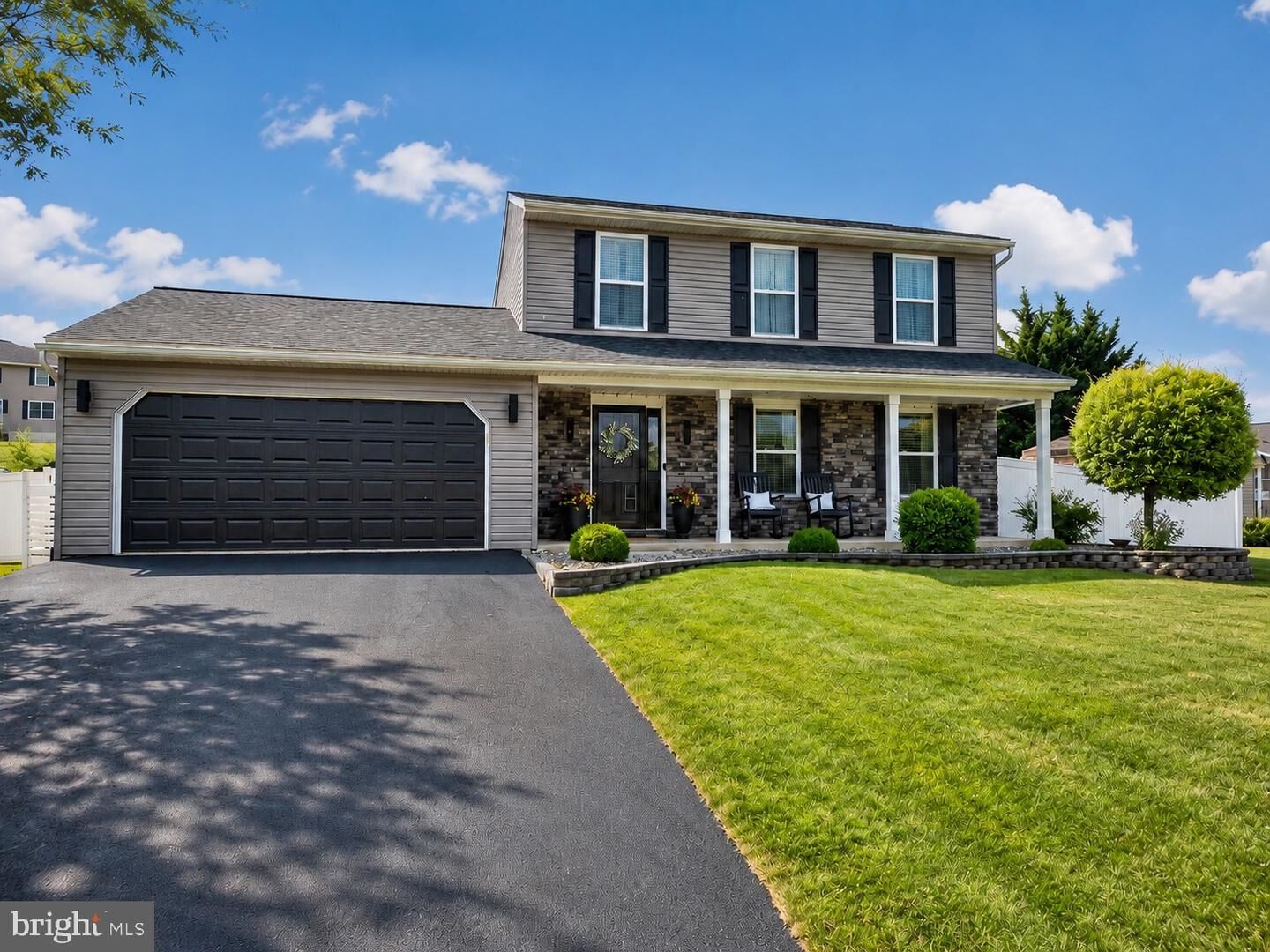 Property Photo:  223 Edgemont Ln  PA 17073 
