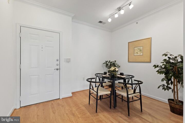Property Photo: 12949 Centre Park Circle 404 VA 20171