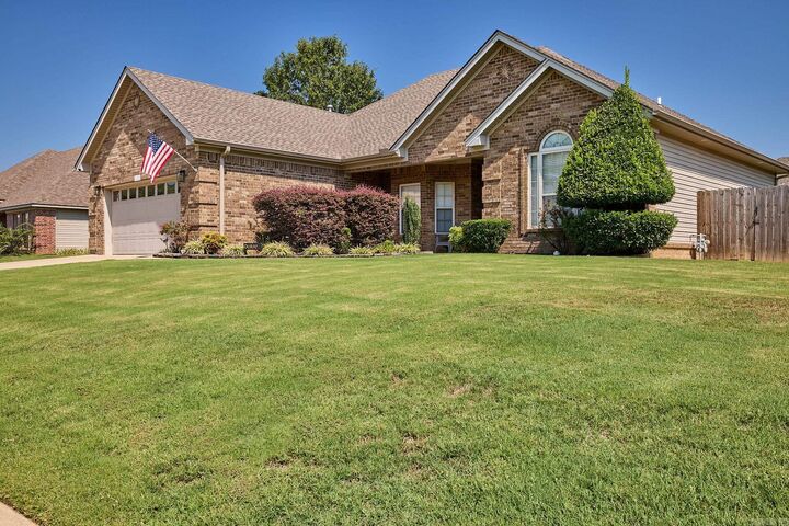 Property Photo: 2612 Durango Drive AR 72019