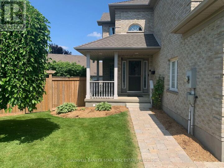 Property Photo:  17 Windemere Place  ON N5R 6H3 
