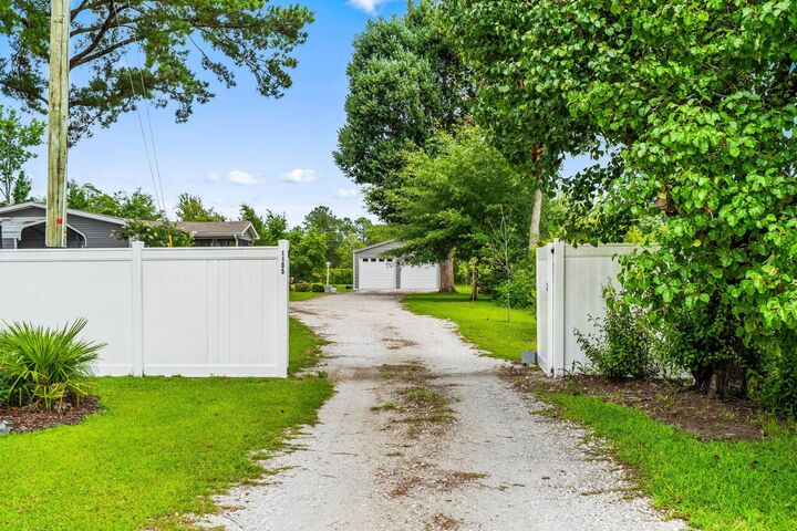 Property Photo:  1105 Woodrow Ln.  SC 29569 