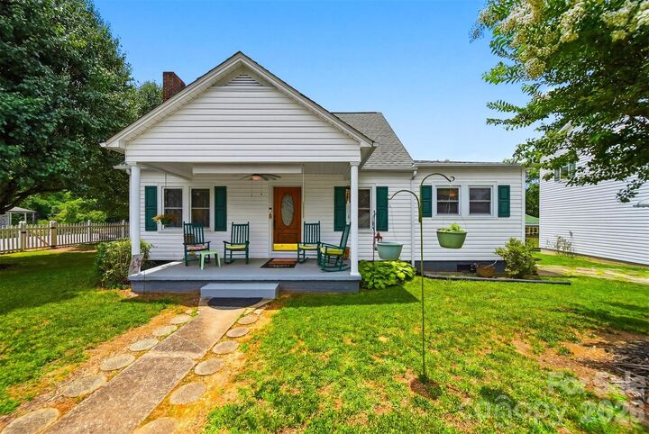 Property Photo:  408 Garrou Avenue SE  NC 28690 