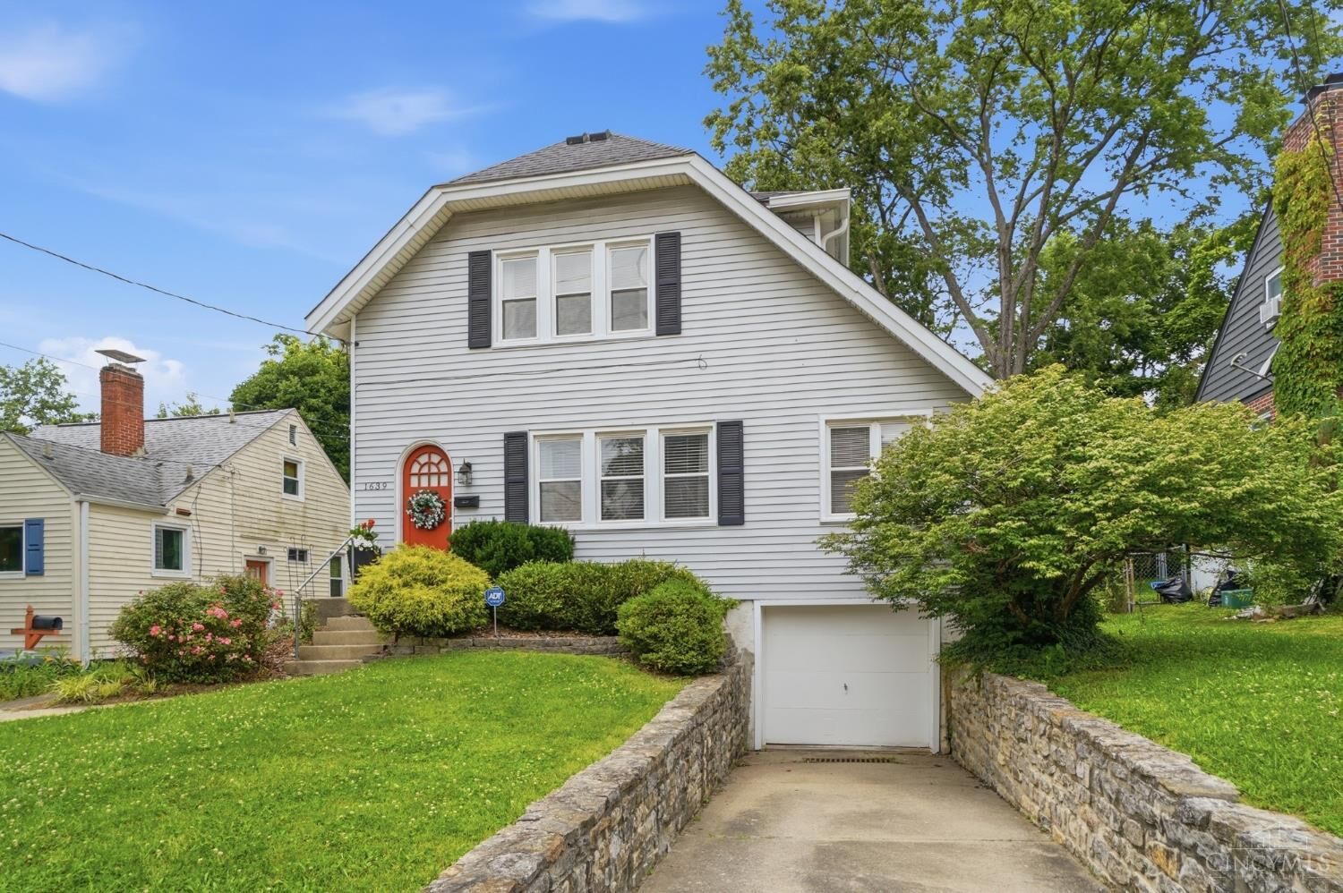 Property Photo:  1639 Sutton Avenue  OH 45230 