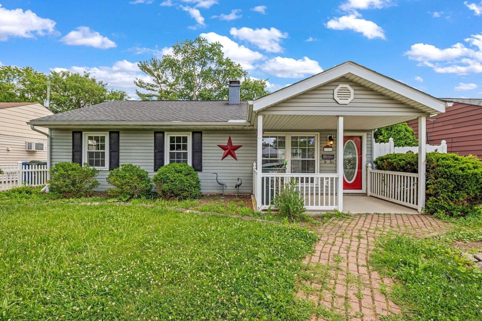 Property Photo:  3588 Homestead Drive  OH 43224 