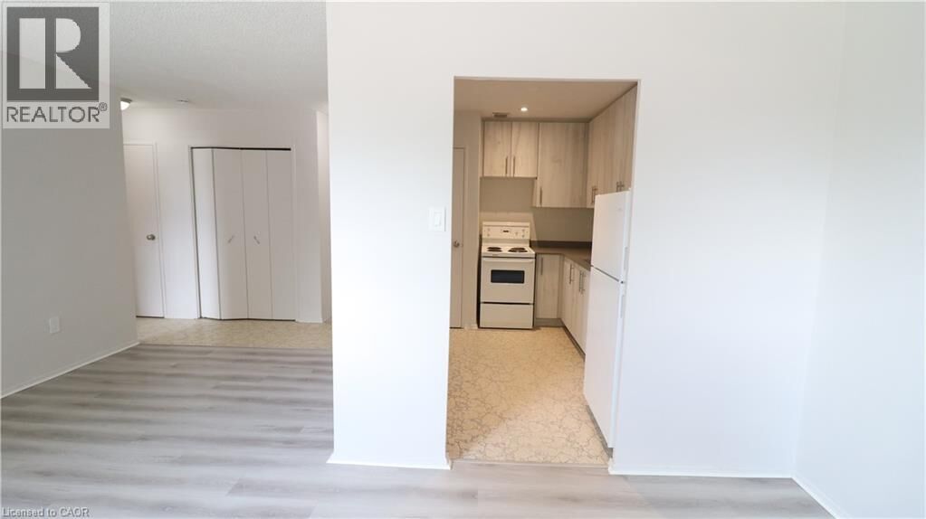 Property Photo:  84 Second Street 102  ON L9W 2C3 