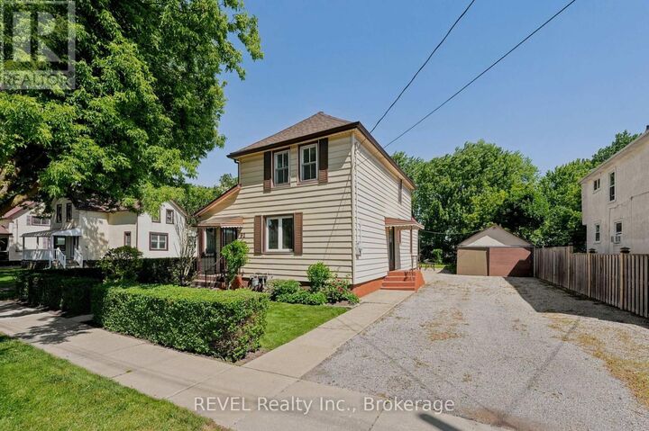 Property Photo:  92 Saint Arnaud Street  ON L3K 1M1 