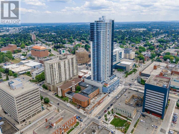 Property Photo:  60 Frederick Street 2712  ON N2H 0C7 