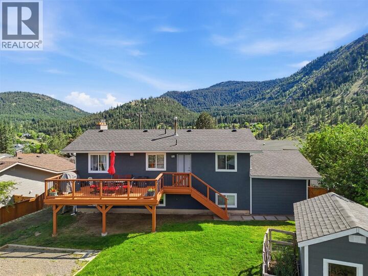 Property Photo: 1291 Highridge Drive BC V2C 5G5
