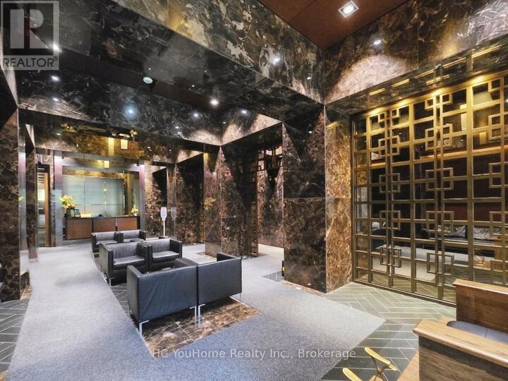 Property Photo:  70 Temperance Street 510  ON M5H 0B1 