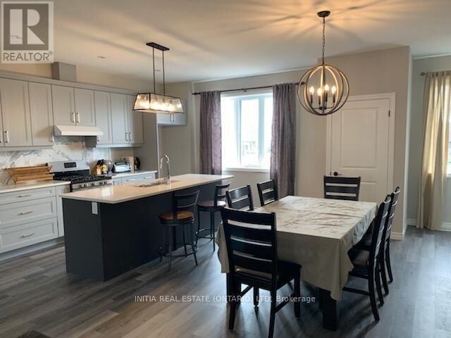 Property Photo:  435 Callaway Road 60  ON N6G 2N1 