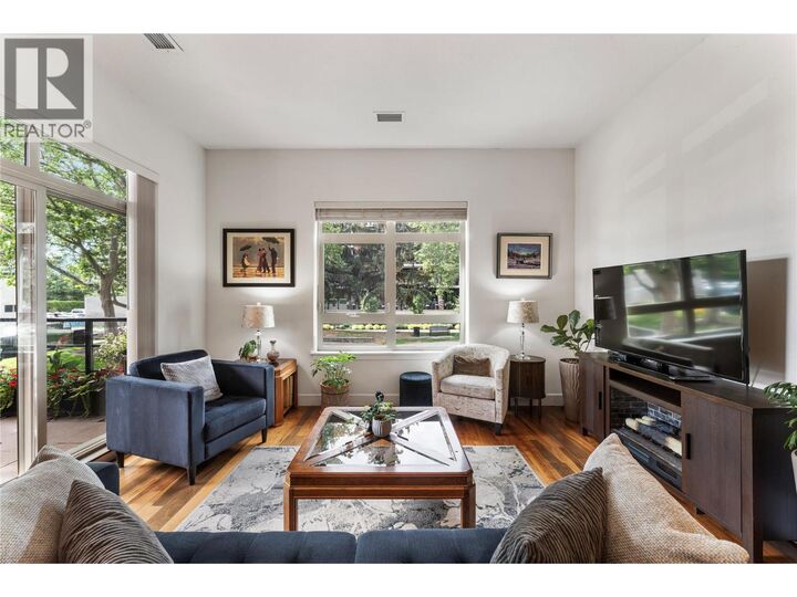 Property Photo:  457 West Avenue 103  BC V1Y 4Z3 