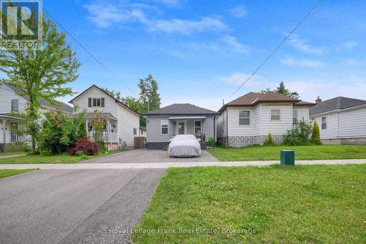 Property Photo: 68 Grenfell Street ON L1J 4W2