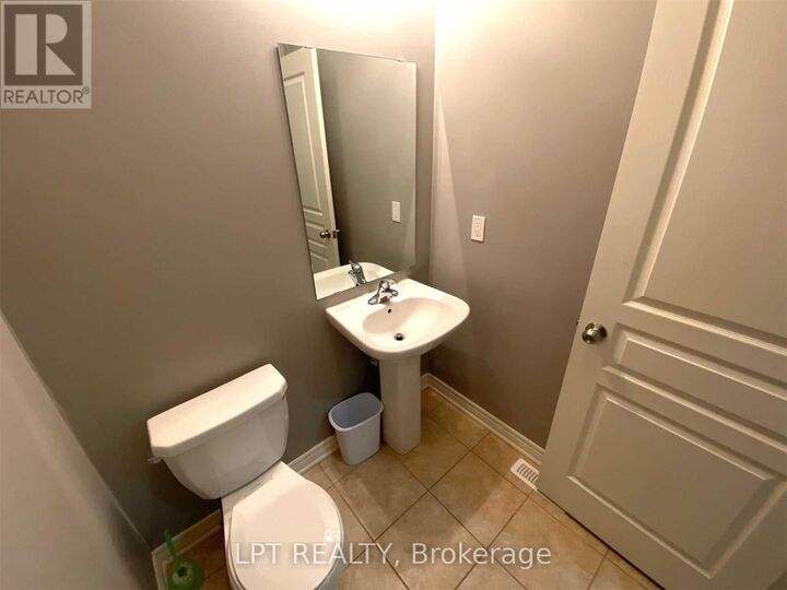 Property Photo: 35 Humberstone Crescent ON L7A 4C2