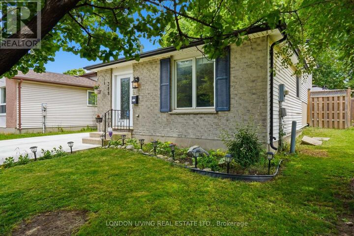 Property Photo: 388 Deveron Crescent ON N5Z 4S3