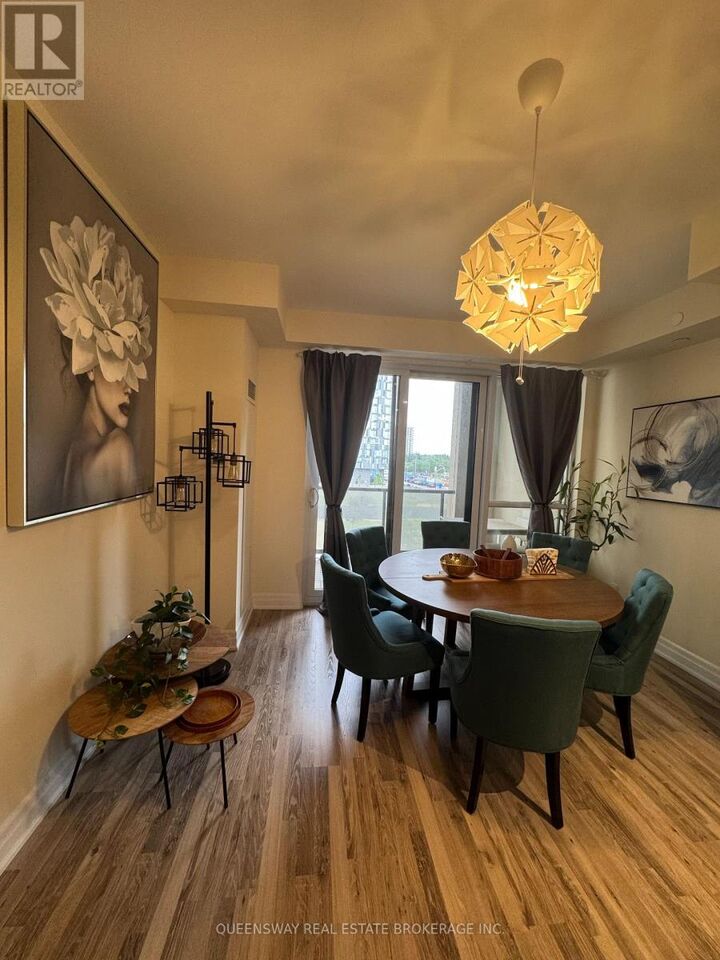 Property Photo:  9075 Jane Street 401  ON L4K 0L7 