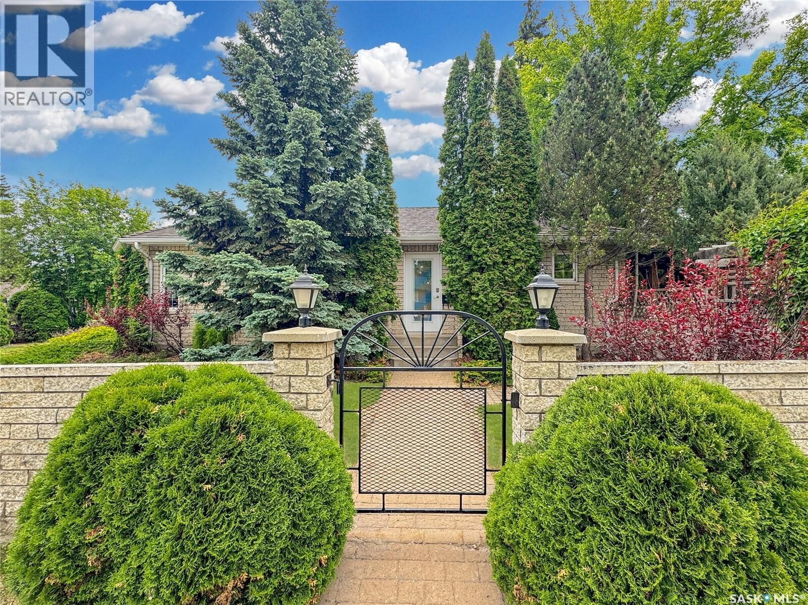 Property Photo:  1091 110th Street  SK S9A 2H3 