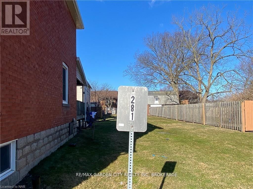 Property Photo:  281 Niagara Street  ON L3C 1K5 
