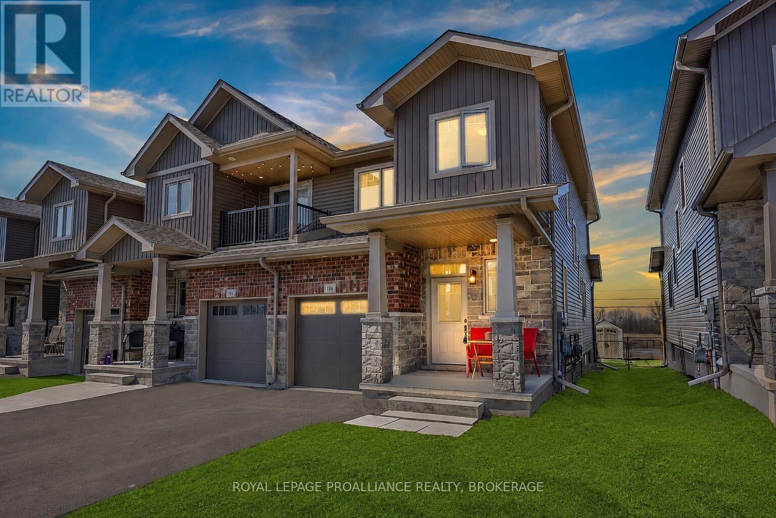 Property Photo: 186 Dr Richard James Crescent ON K0H 1G0