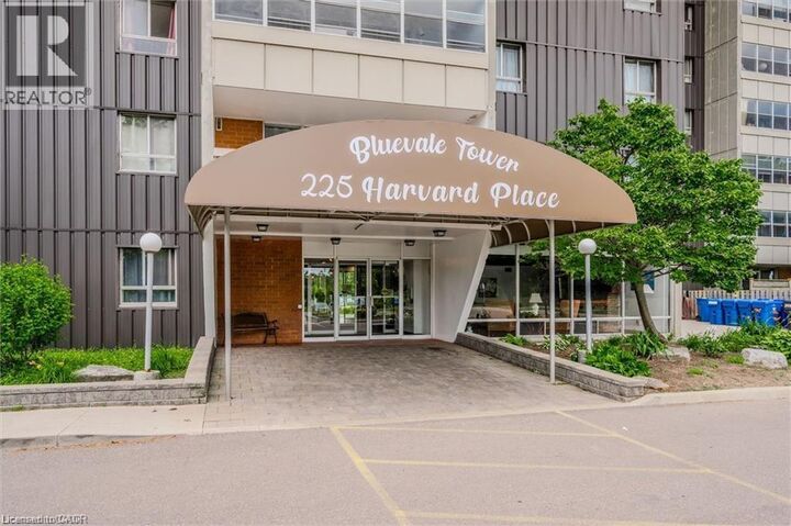 Property Photo:  225 Harvard Place 1505  ON N2J 4H4 