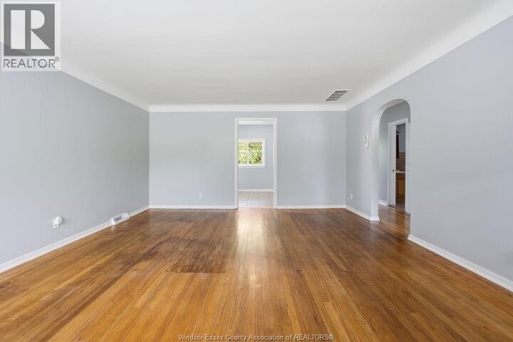 Property Photo:  2340 Aubin  ON N8W 4L5 