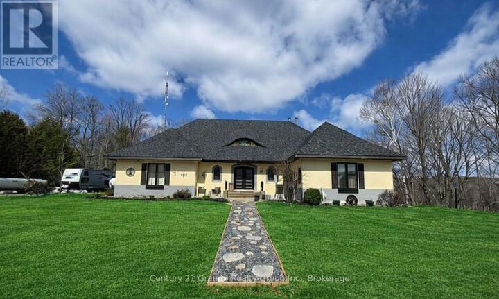 Property Photo: 41 Maple Street ON K0L 1C0