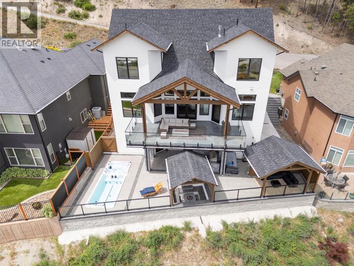 Property Photo: 6121 Seymoure Lane BC V0H 1X4