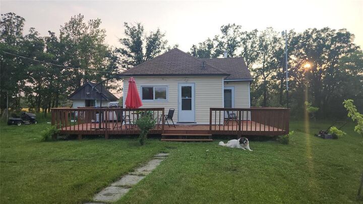 Property Photo: 8150 Pth 68 Highway MB R0C 2N0