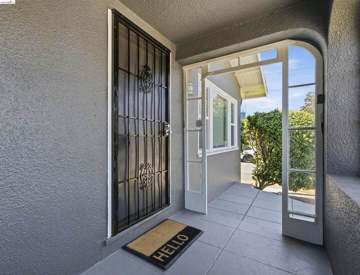 Property Photo:  4201 Redding Street  CA 94619 