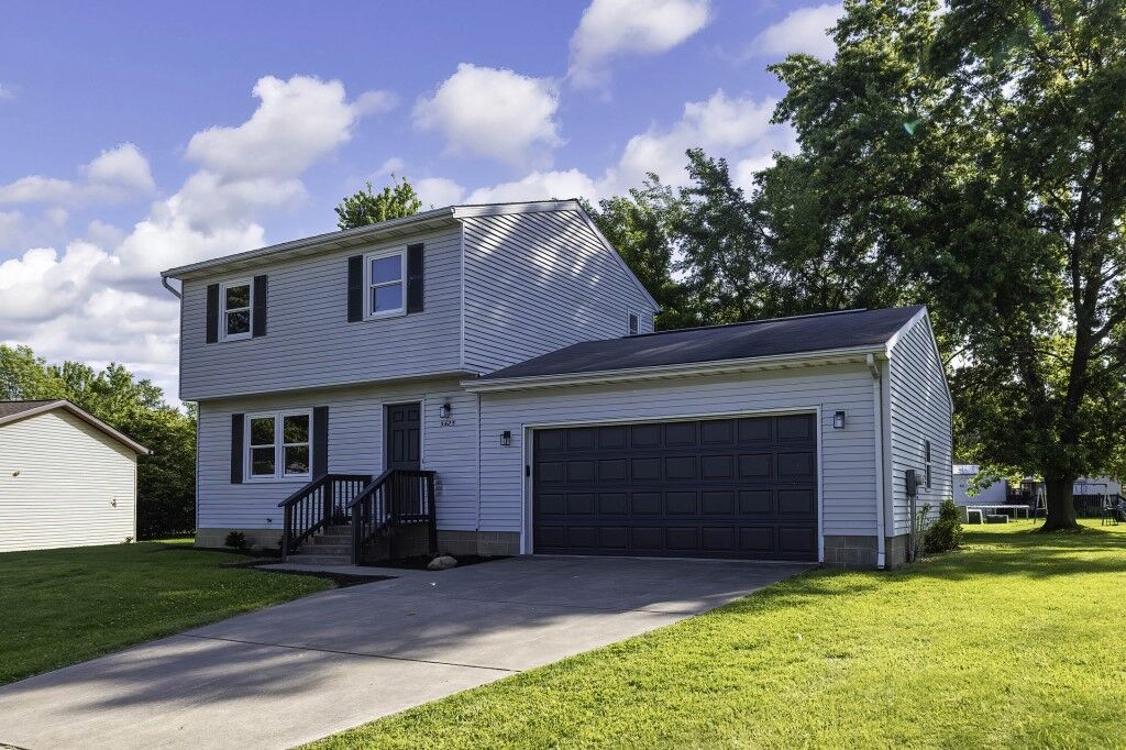 Property Photo:  5425 Westgate Drive  PA 16417 