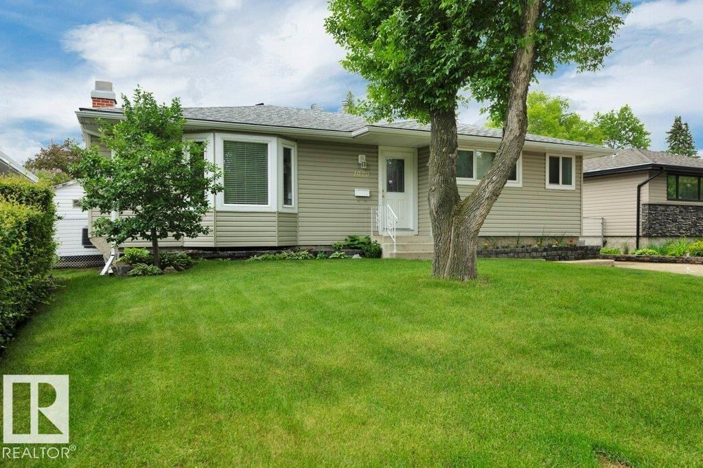 Property Photo:  1020 Keith Road  AB T8A 1G3 