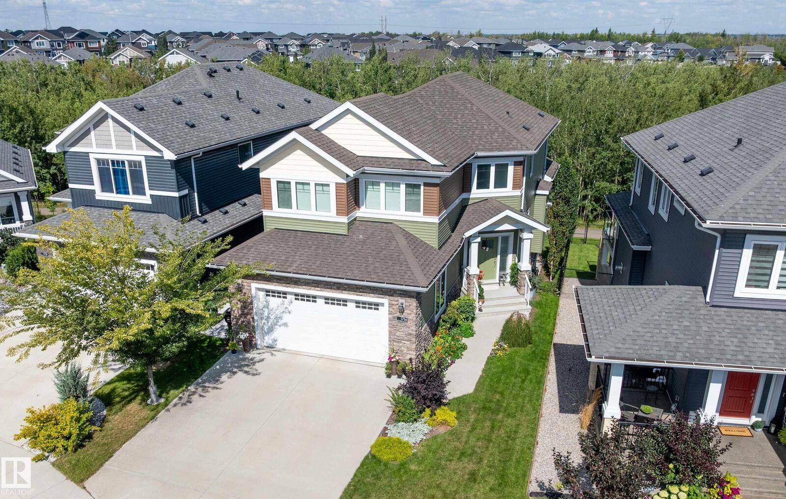 Property Photo:  1756 Tanager Close NW  AB T5S 0N2 