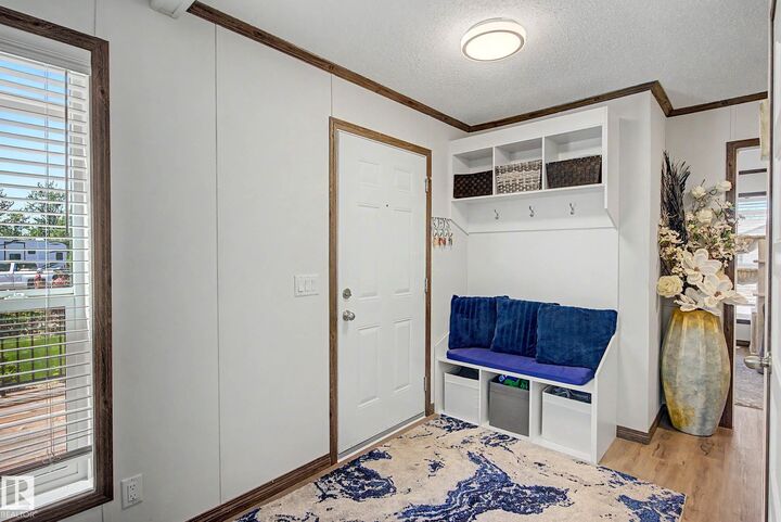 Property Photo: 41310 Range Road 282 126 AB T4L 2N3