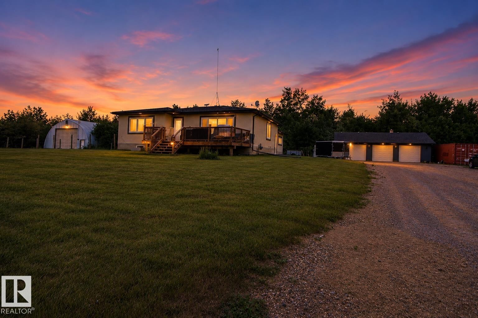 Property Photo:  58102 Rge Road 240  AB T0A 0K0 